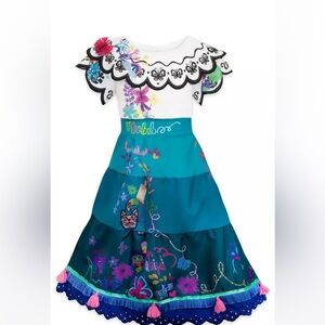 Disney Mirabel dress, size 5-6, perfect for Halloween!